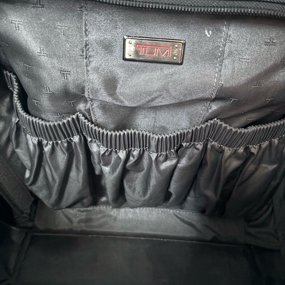 VTG TUMI Rolling Briefcase Wheeled Laptop Bag Carry-On Ballistic Nylon 2 Wheel - Picture 8 of 10